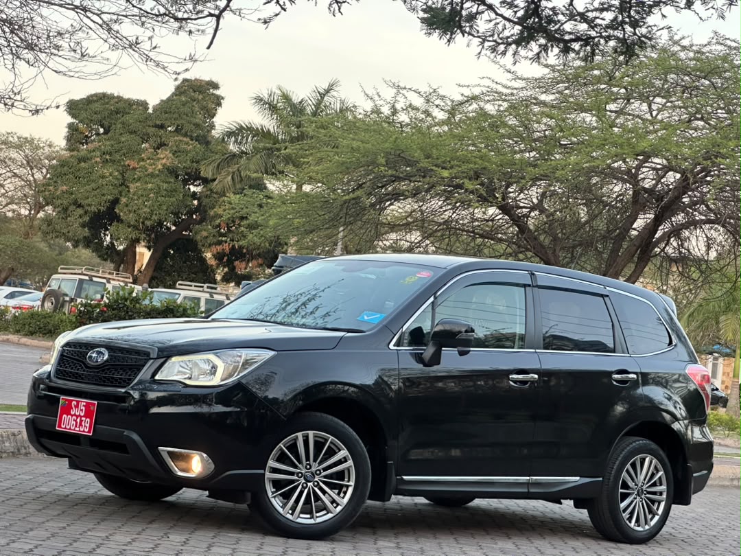 SUBARU FORESTER thumbnail 3